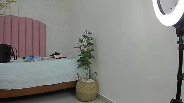 Anni_cervantes from StripChat is Freechat