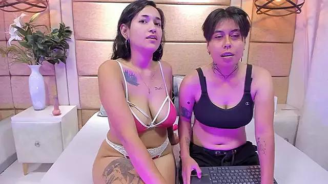 AnnieAndReach from StripChat is Freechat