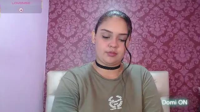 AnniHOTKitty from StripChat is Freechat