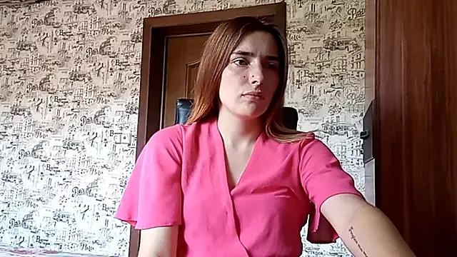 AnnisDobbs from StripChat is Freechat