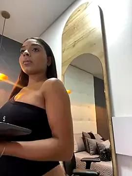 AnnyVega_ from StripChat is Freechat
