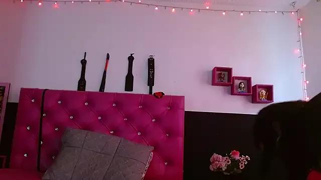 Try girls webcam shows. Sweet cute Free Performers.