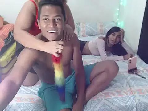 Try girls webcam shows. Sweet cute Free Performers.