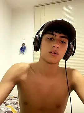 AntoTwink17 from StripChat is Freechat