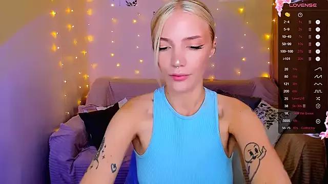 AnyaTaylor_ from StripChat