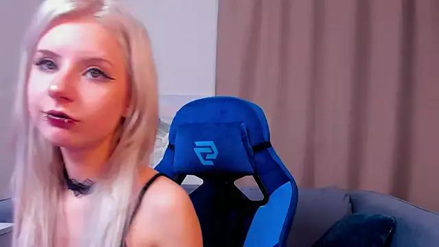 Try girls webcam shows. Sweet cute Free Performers.
