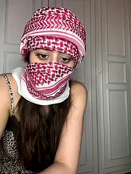 Arab-mimi from StripChat is Freechat