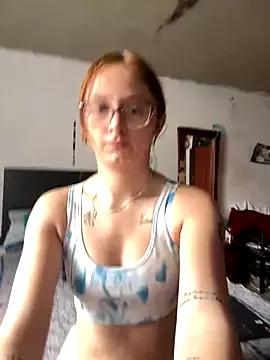 Aria_beauti from StripChat is Freechat