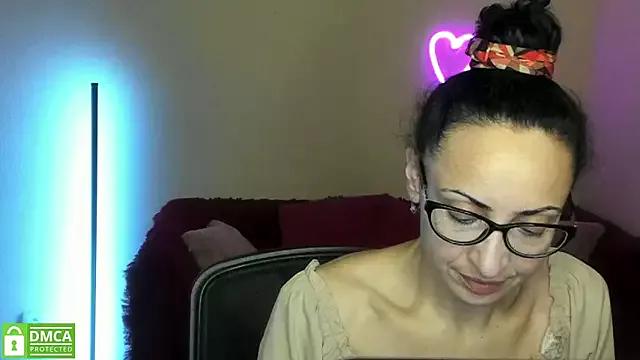 Arianasweety23 from StripChat