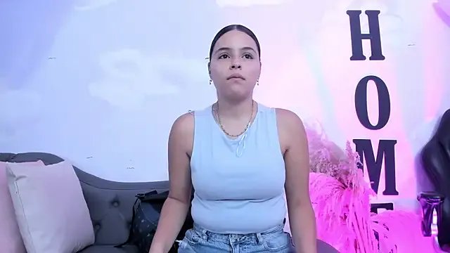 ArianaVyx from StripChat is Freechat