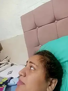 Freechat Arianna_Hot777 on StripChat