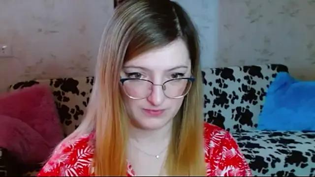 Try girls webcam shows. Sweet cute Free Performers.