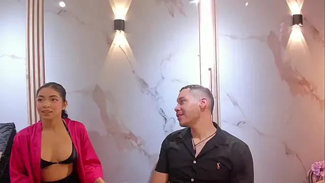 Aron_and_molly from StripChat is Freechat