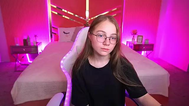 Try girls webcam shows. Sweet cute Free Performers.