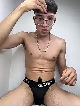 Try girls webcam shows. Sweet cute Free Performers.