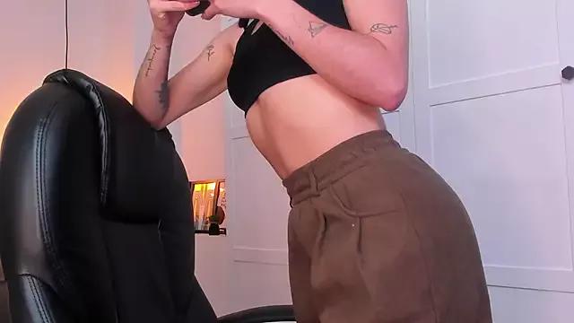 Try girls webcam shows. Sweet cute Free Performers.