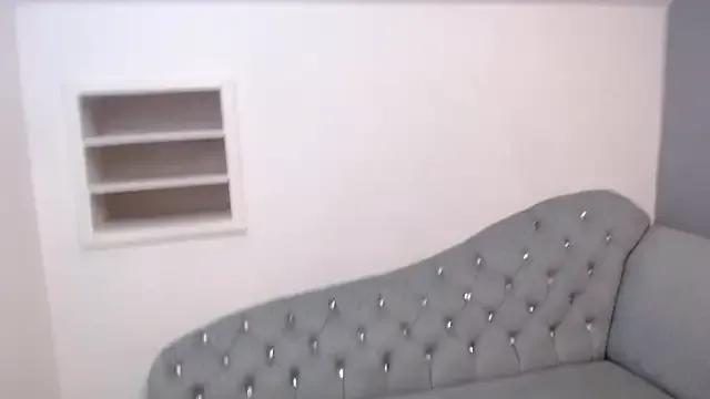 AryFox83 from StripChat