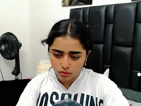 Try girls webcam shows. Sweet cute Free Performers.