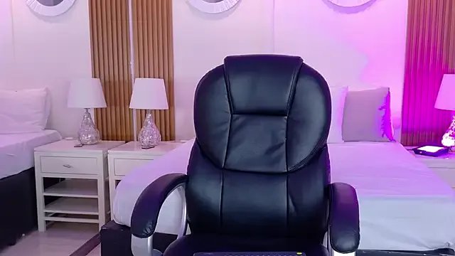 Freechat AshleyGinger_ on StripChat