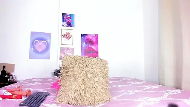 Try girls webcam shows. Sweet cute Free Performers.