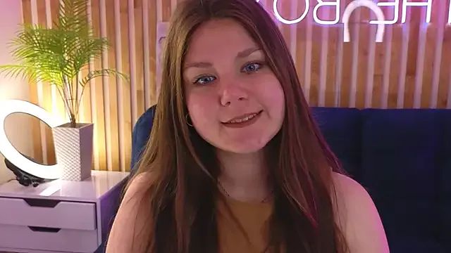 AstoriaHilton from StripChat is Freechat