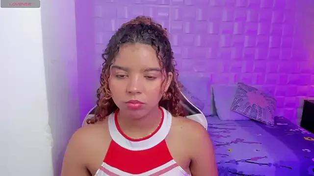 Try girls webcam shows. Sweet cute Free Performers.