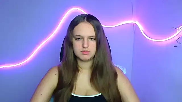 Aurora_White from StripChat is Freechat