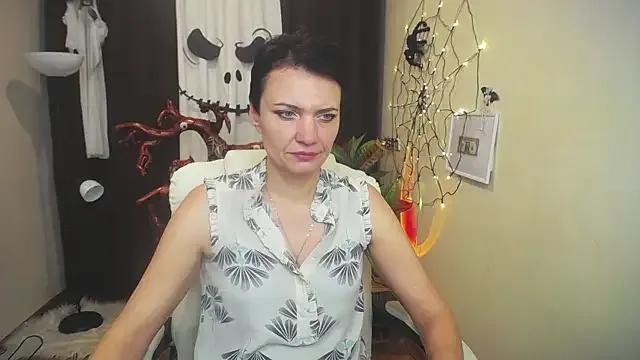 AvaSaturnian from StripChat