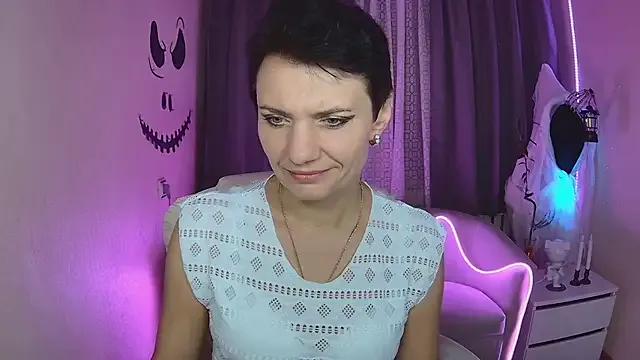 AvaSaturnian from StripChat