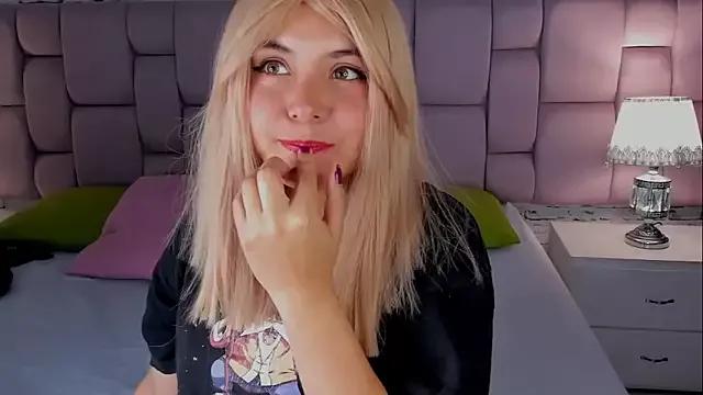 AzuldeVille from StripChat is Freechat