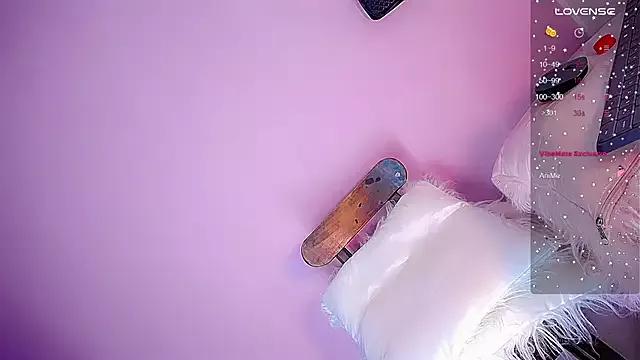 BABY_ANDREA_OFC from StripChat is Freechat