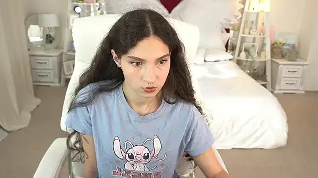 Try girls webcam shows. Sweet cute Free Performers.