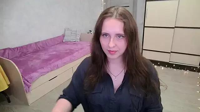 BarbiePieer from StripChat is Freechat