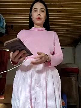 Basanis68 from StripChat
