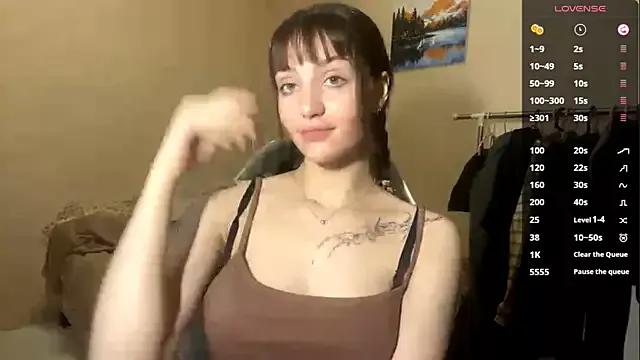 beatrice_martel from StripChat is Freechat