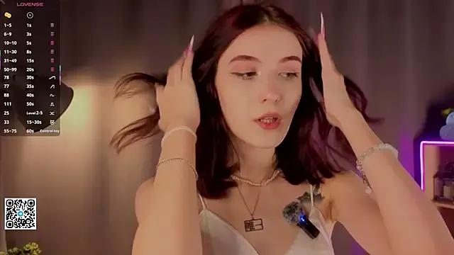 Try girls webcam shows. Sweet cute Free Performers.