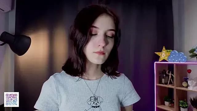 BelindaParbs from StripChat is Freechat