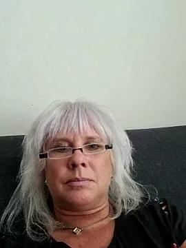 Bell_zz from StripChat