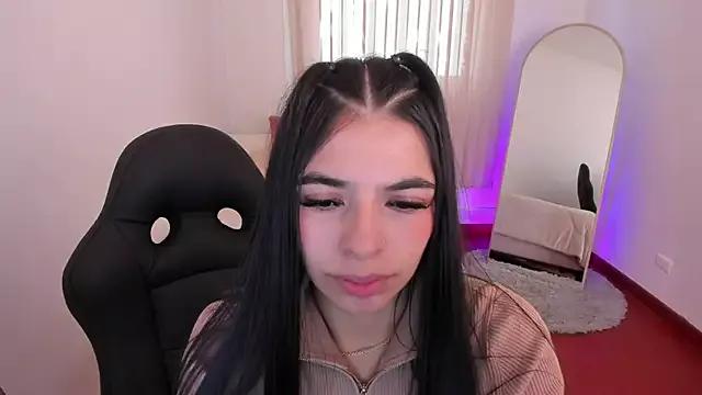 bella_blue18 from StripChat is Freechat