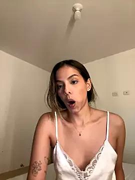 Bella_cutte_ from StripChat