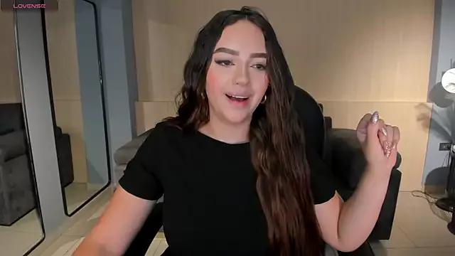BellaRose_X from StripChat