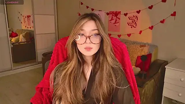 BellaSink from StripChat is Freechat