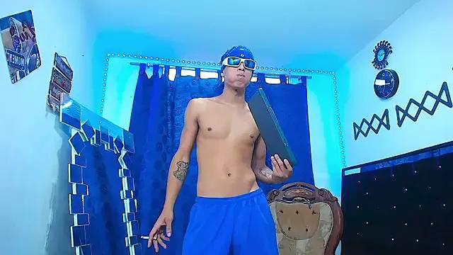 Ben_BigDick from StripChat is Freechat