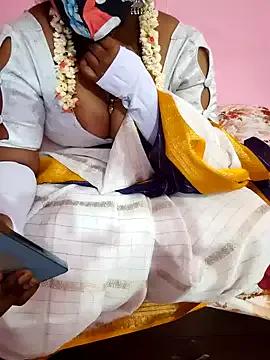 Bhoomi_kannada2 from StripChat is Freechat