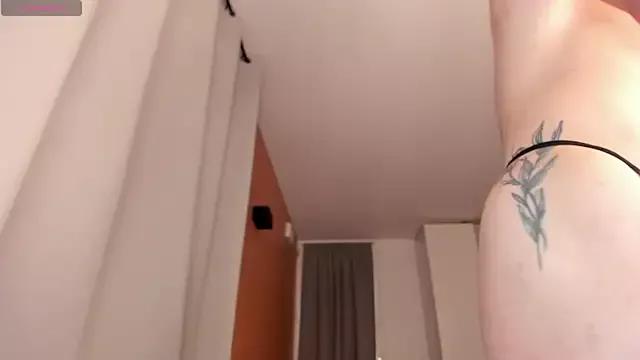 Try girls webcam shows. Sweet cute Free Performers.