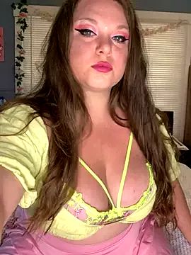 BigTittyBrittney from StripChat is Freechat