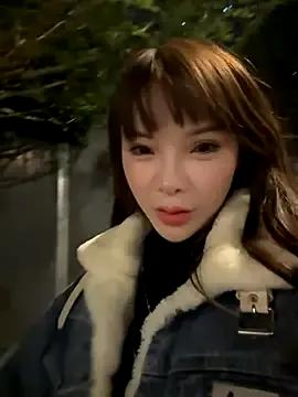 bingmeiren_missy from StripChat is Freechat