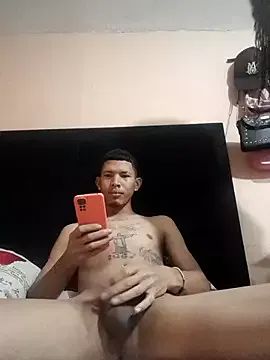 blackpanther_18 from StripChat is Freechat