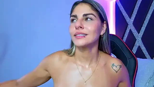 Try girls webcam shows. Sweet cute Free Performers.