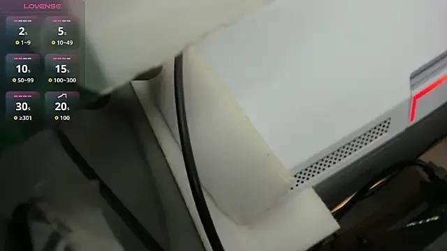 blue_wxw from StripChat is Freechat